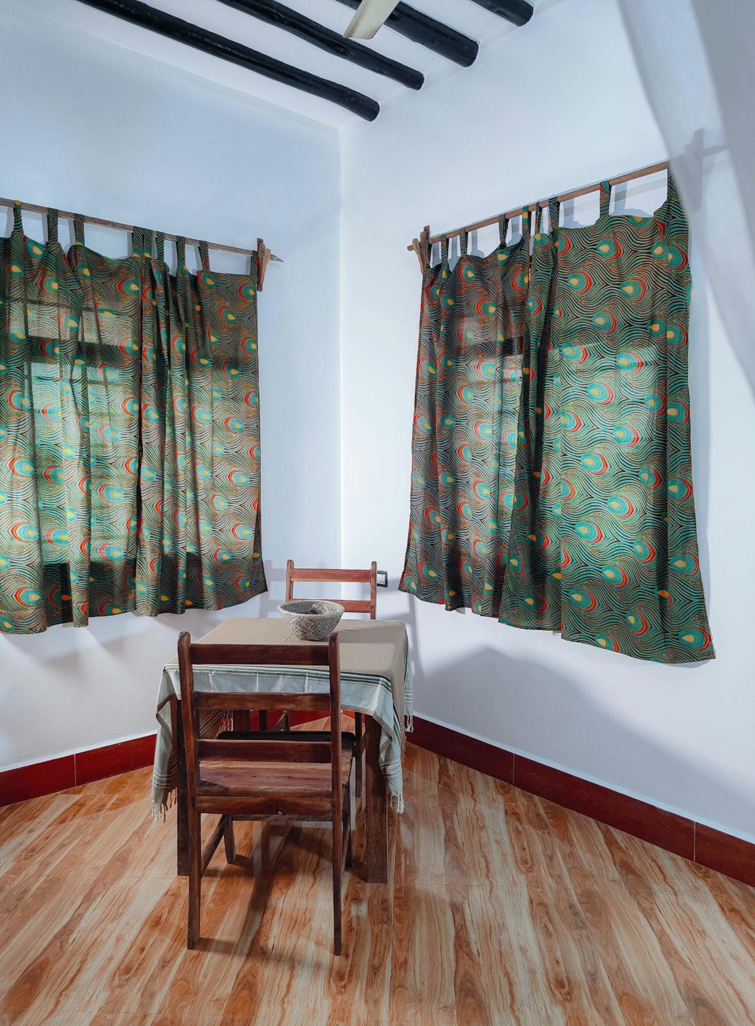 Tofauti Inn Makunduchi 외부 사진